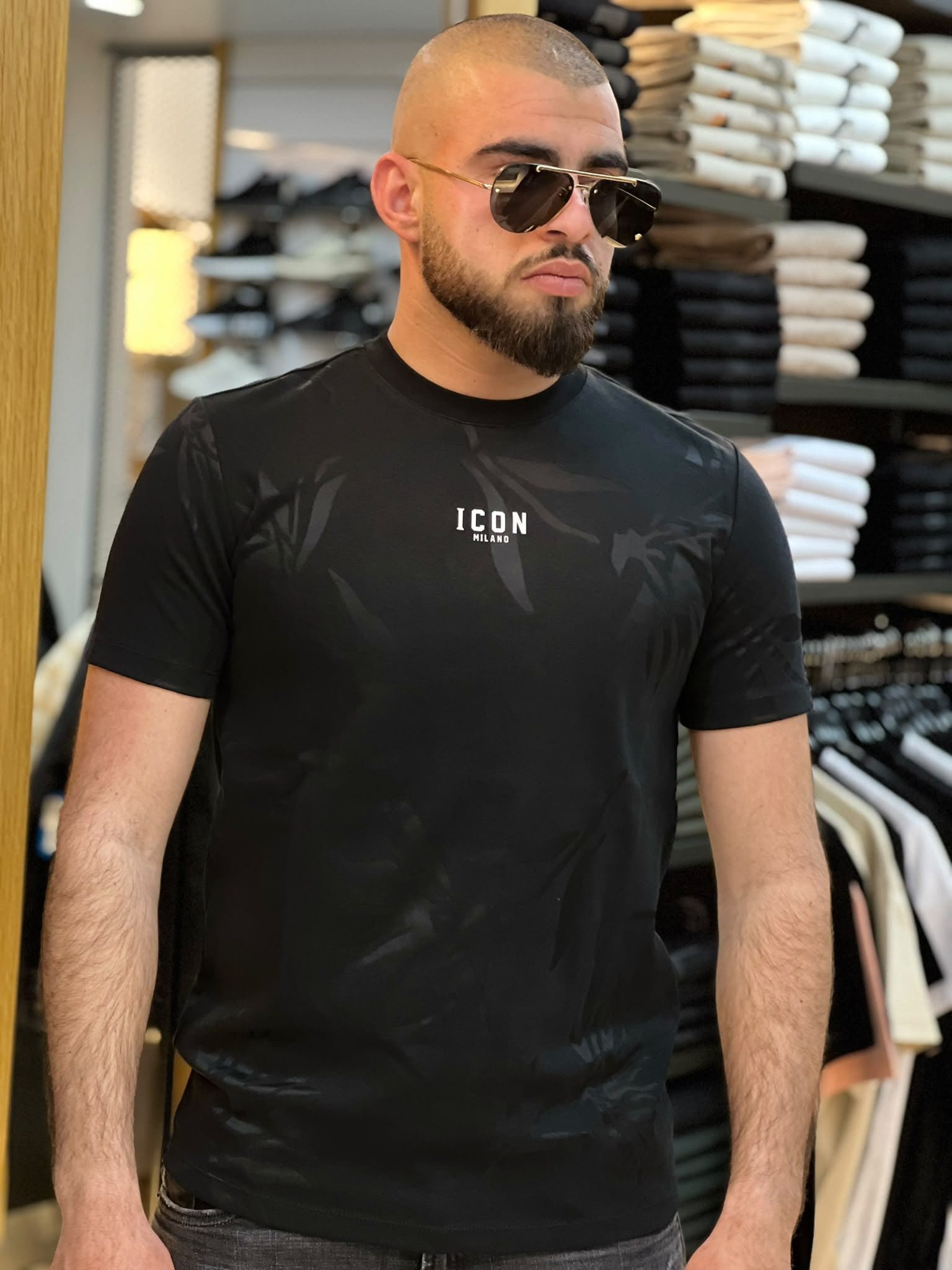 חולצת טי ממבצע החולצות, דגם 28